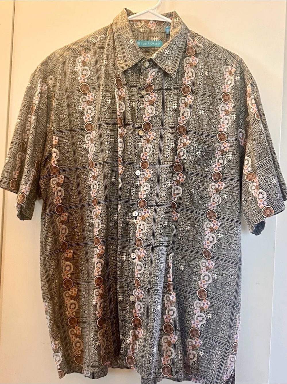 Vintage Tori Richard Black, Gray  and Brown Short-Sleeve Button-Down Shirt Fall